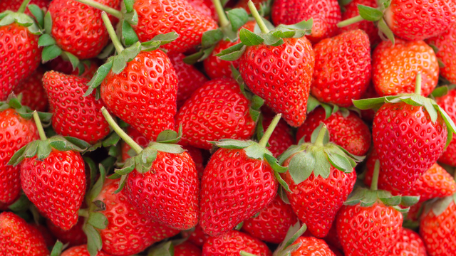 Advantages of strawberry for excellence and wellbeing